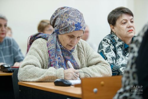 Белгеч пенсиягә чыкканда ясала торган төп хатаны әйткән
