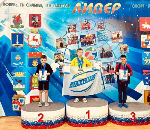 Яшь йөзүчеләр Чистайдан зур җиңүләр белән кайтты (+ бик күп фото)
