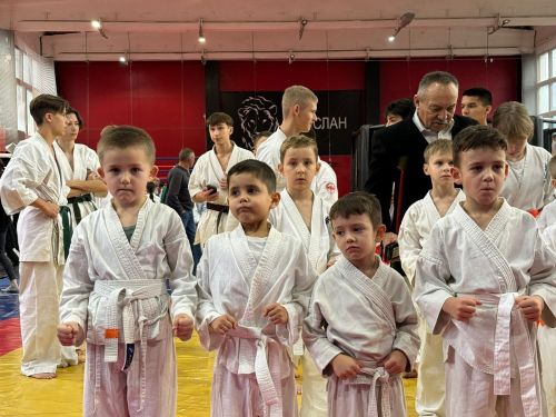 Каратист егет - кызларыбыз кабат җиңүче!...