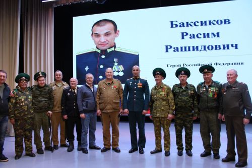 Ватанпәрвәр ил уллары (фото)