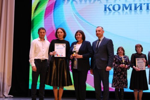 «Тату сыйныф серләре патриотизмга корылган(бик күп фото)