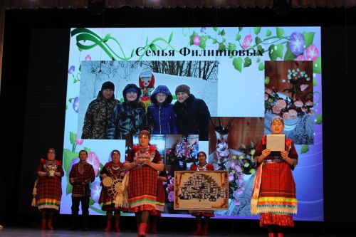 «Тату сыйныф серләре патриотизмга корылган(бик күп фото)