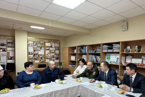 Район башлыгы кайгылы гаиләләрнең хәлен белде