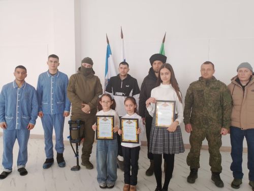Госпитальдә дәваланучылар рәсемнәргә тавыш бирде
