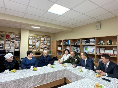 Район башлыгы кайгылы гаиләләрнең хәлен белде