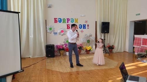 Чапшарда «Язлар керсен күңелгә, яшәү дәрте булсын һәркемдә!» исемле кичә узган (бик күп фото)