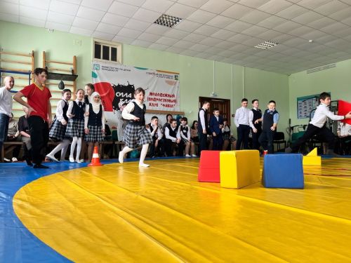 «Факел» яшьләр (яшүсмерләр) клубы кабаттан дусларын кабул итте (фото)