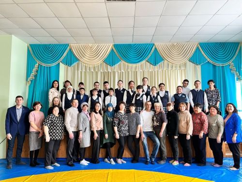 «Факел» яшьләр (яшүсмерләр) клубы кабаттан дусларын кабул итте (фото)