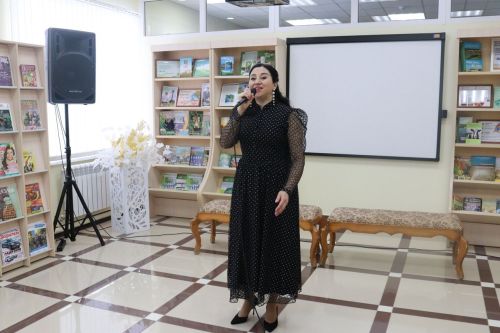 Балтач үзәк китапханәсе асыл затлар җыелды (фото)