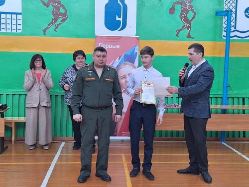 Карадуганда  яшь армиячеләр отрядлары арасында ярышлар узды (фото)