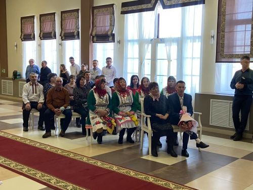 Балтачта мари егете белән мари кызы башта гаилә кордылар, аннан тавыш бирделәр (фото, видео)