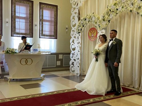 Балтачта мари егете белән мари кызы башта гаилә кордылар, аннан тавыш бирделәр (фото, видео)