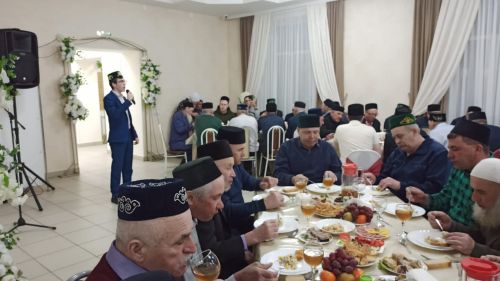Балтачта ир-атлар өчен Ифтар мәҗлесе уза (фоторепортаж)