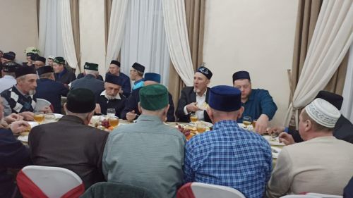Балтачта ир-атлар өчен Ифтар мәҗлесе уза (фоторепортаж)