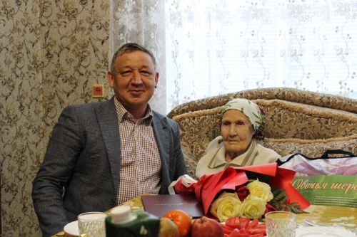 Бүген Балтач бистәсендә гомер итүче Петрова Зинаида Кузьминичнага 95 яшь тулды (фото, видео)