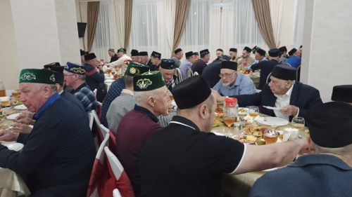 Балтачта ир-атлар өчен Ифтар мәҗлесе уза (фоторепортаж)