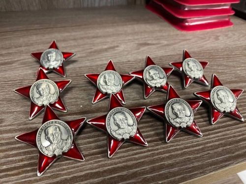 Һәлак булган райондашыбызның хатынына Маргелов ордены тапшырылды (фото)