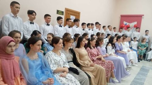 «Әдәби бал» — традицияләрне әхлакка нигезләнеп яңарта  (фото)