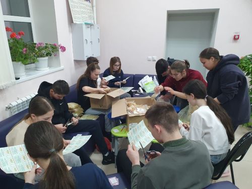 «Өйгә кайткан кебек булдым, ай-һай тәмле», ди хәрбиләребез (фото)