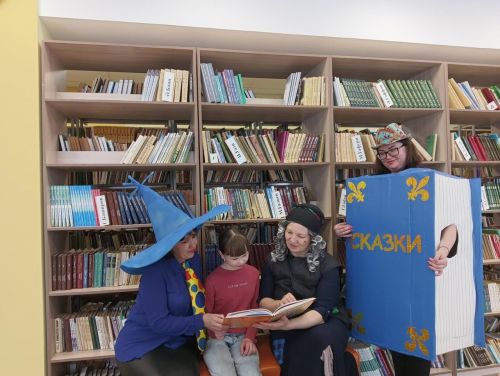 Балтач үзәк балалар китапханәсендә китап дусларын җыйды (фото)
