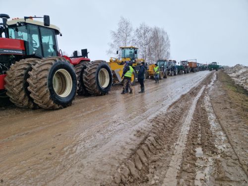 «Смәел» техникалары язгы кыр эшләренә әзер