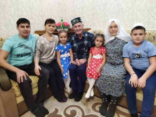 Тату гаилә — бәхетле гаилә, ди  Галимҗановлар (фото)