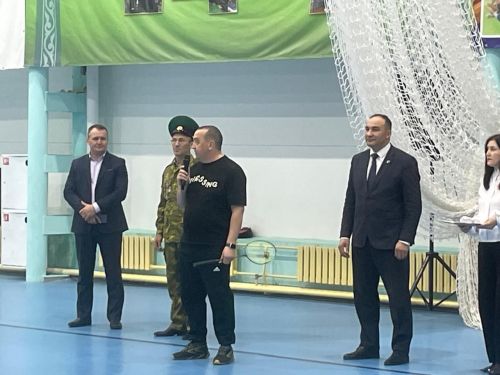 Балтачта бадминтон ярышлары  узды  (бик күп фото)
