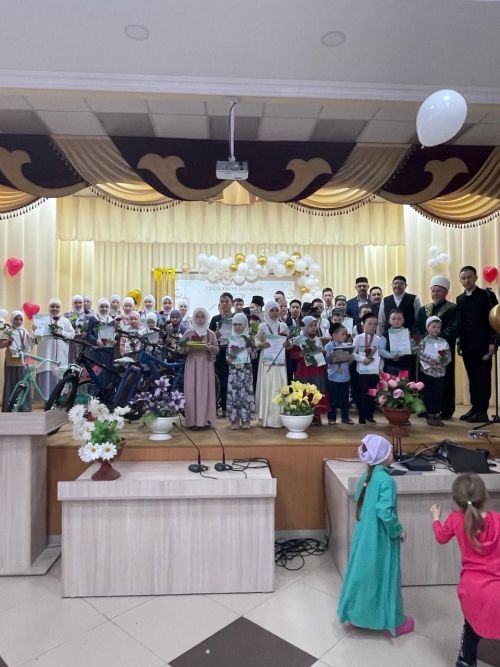 Борнакта намаз уку бәйгесе үтте (бик күп фото)