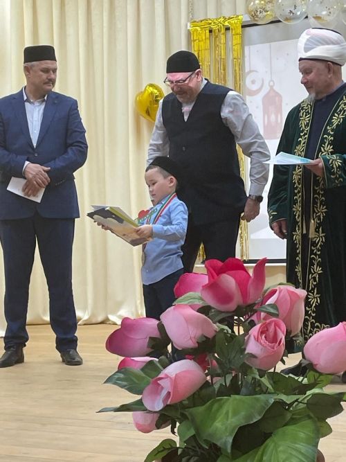 Борнакта намаз уку бәйгесе үтте (бик күп фото)