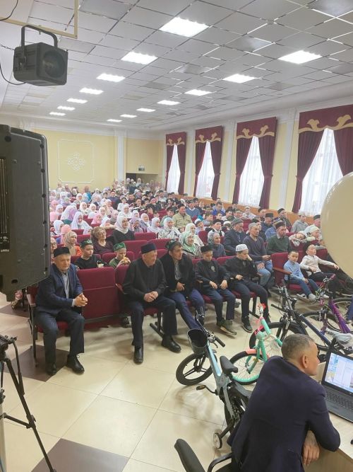 Борнакта намаз уку бәйгесе үтте (бик күп фото)