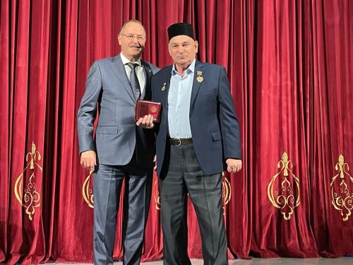 Балтачта җирле үзидарә хезмәткәрләрен хөрмәтләделәр (фото)