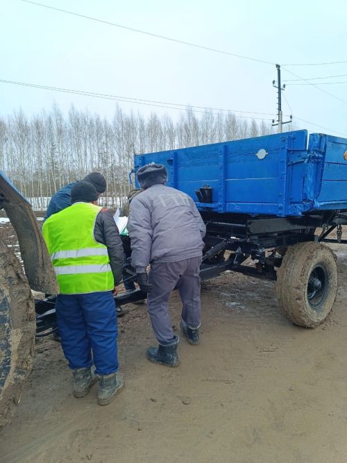 Яңа сулыш өрелгән Тукай исемендәге хуҗалыкта техника әзерлеге ничек? (+ фоторепортаж)