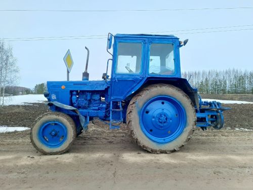 Яңа сулыш өрелгән Тукай исемендәге хуҗалыкта техника әзерлеге ничек? (+ фоторепортаж)