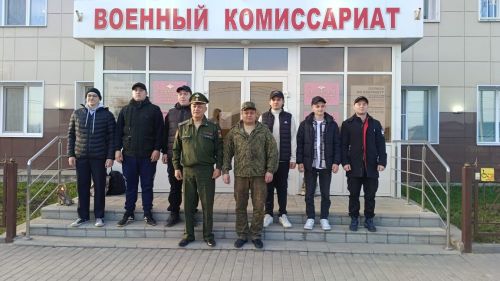 Киттеләр: хәерле юл, егетләр!