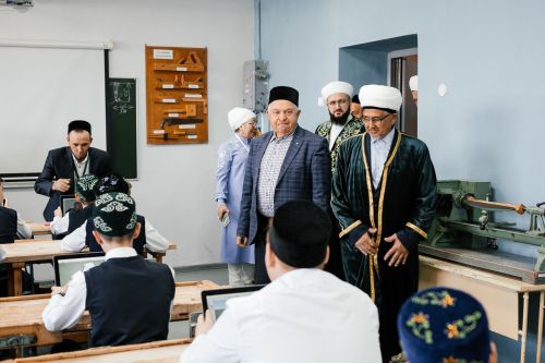Норма мәктәбендә әхлак мөгаллимнәренең семинары үтте (бик күп фото)