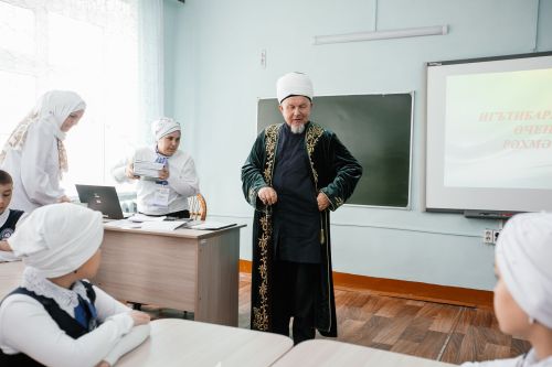 Норма мәктәбендә әхлак мөгаллимнәренең семинары үтте (бик күп фото)