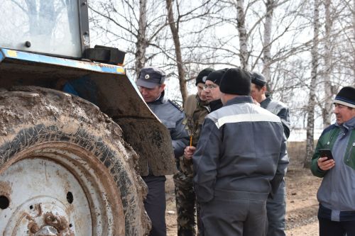 Тракторыма — 40, ә үземә унҗиде генә әле (фото)