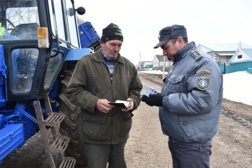 Тракторыма — 40, ә үземә унҗиде генә әле (фото)