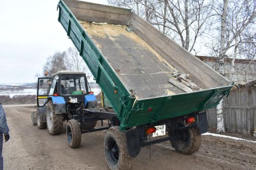 Тракторыма — 40, ә үземә унҗиде генә әле (фото)