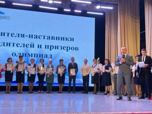 «Талантлар парады»нда алдынгылар хөрмәтләнә (фото)