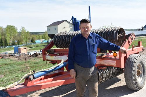 Хезмәтнең тире — ачы, җимеше татлы була