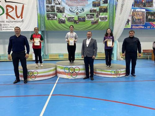 Балтачта спорт мәктәбе призына кул көрәше буенча турнир узды (фото)