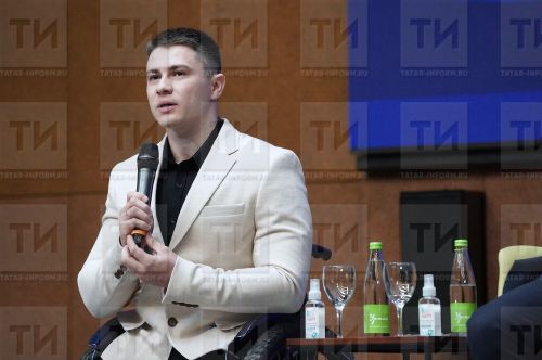 Рөстәм Нәбиев сөенече белән уртаклашты