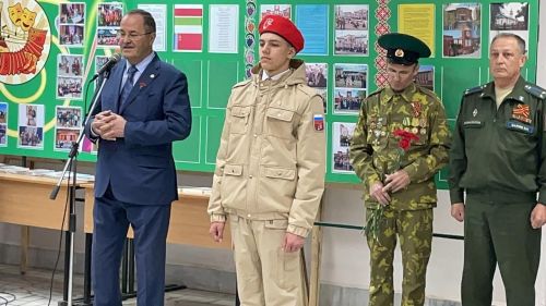 Чепьяда алты егетнең исемен мәңгеләштереп, истәлек тактасы куелды (фото)