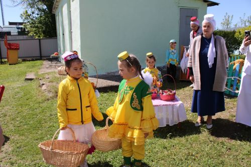 Истәлекле вакыйгалар: «Ак калфак«ның бәйрәм мизгелләре (фоторепортаж)