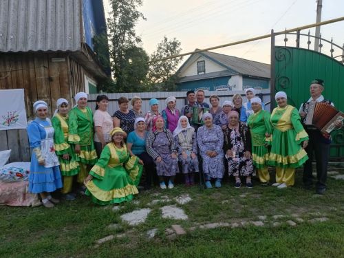 Нөнәгәрдә ике көн рәттән бәйрәм ясаганнар (фото, видео)