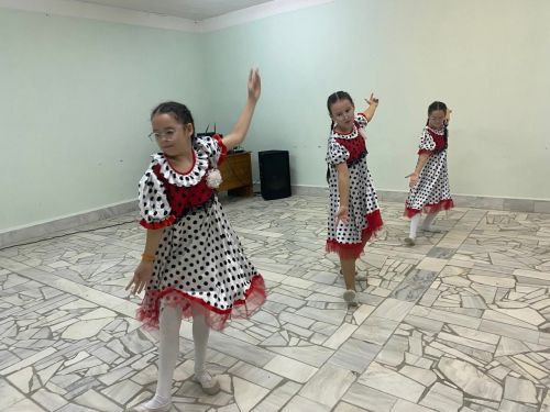 «Наз» тернәкләндерү үзәгендә үзешчән артистлар зур концерт тәкъдим итте (фото)