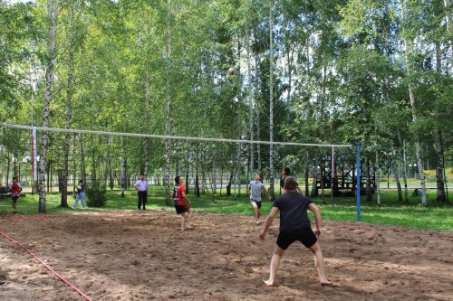 Бүген «Сабантуй» ял паркында узган уеннардан фоторепортаж