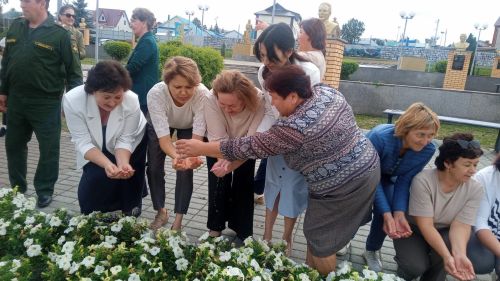 Балтачта Беслан корбаннарын искә алдылар