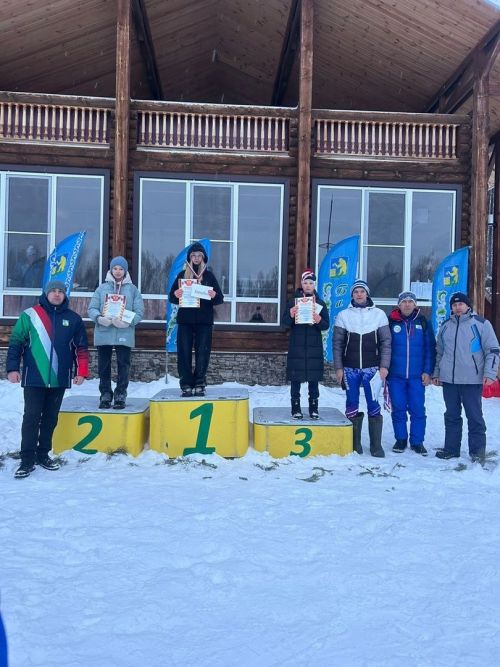 Рәлиф Әскаров призына узган чаңгы ярышында кемнәр җиңде?